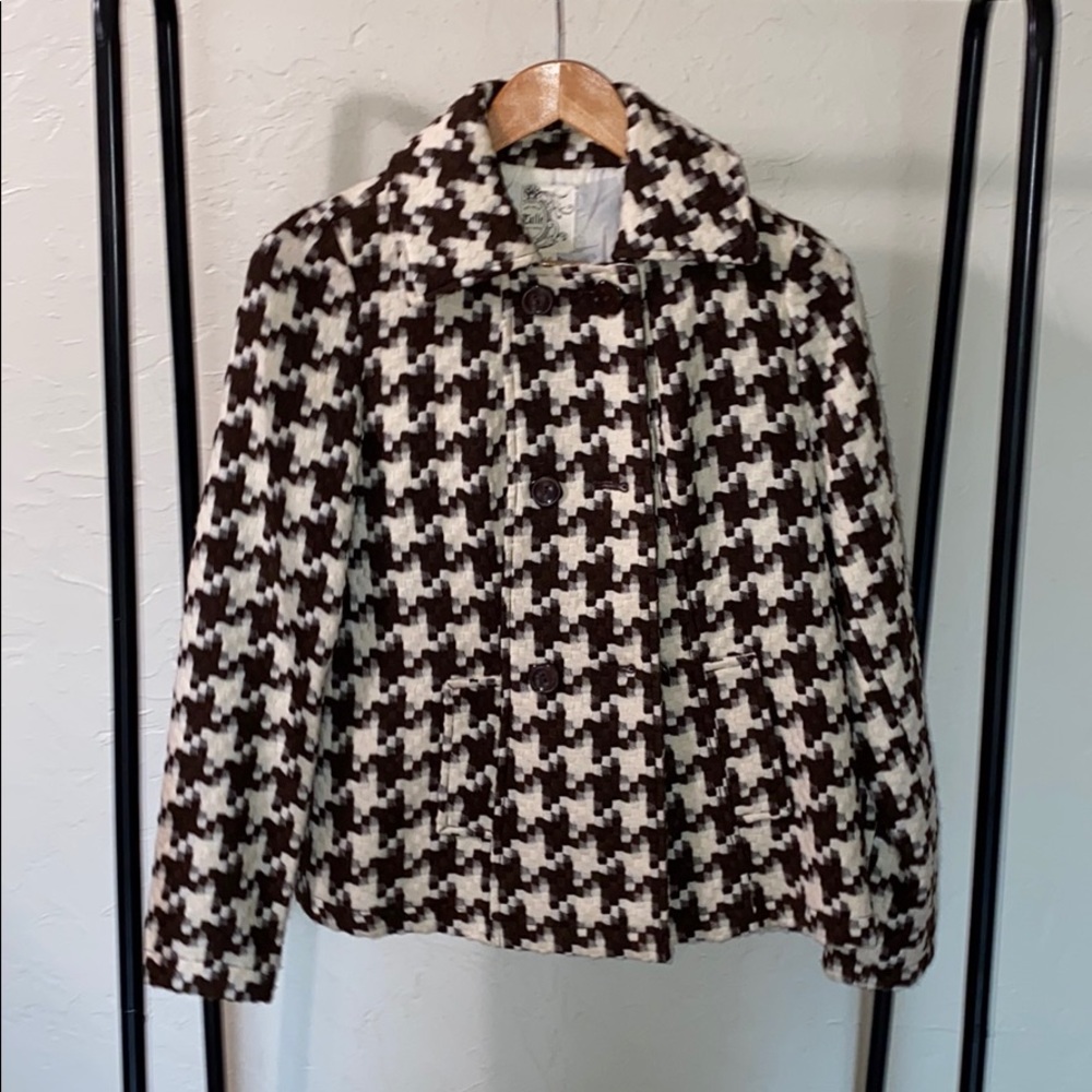 Houndstooth pea coat